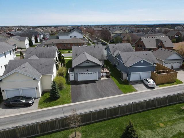866 Caddy Dr, House detached with 2 bedrooms, 3 bathrooms and 5 parking in Cobourg ON | Image 29