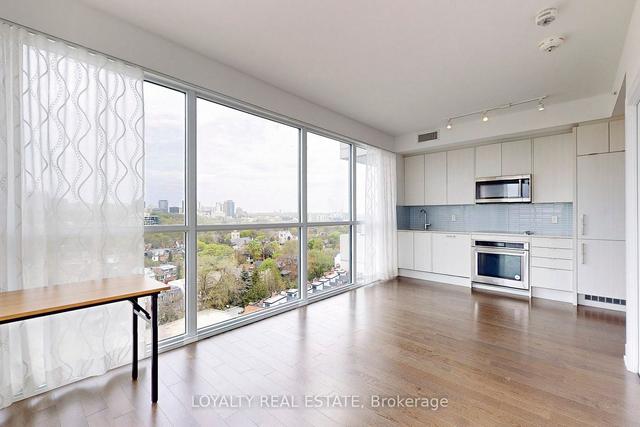 1202 - 181 Bedford Rd, Condo with 2 bedrooms, 2 bathrooms and 0 parking in Toronto ON | Image 3