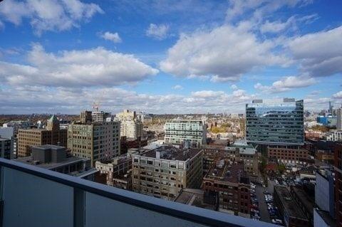 1705 - 11 Charlotte St, Condo with 1 bedrooms, 1 bathrooms and 0 parking in Toronto ON | Image 6