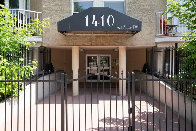 409 - 1410 2 Street Sw, Condo with 2 bedrooms, 2 bathrooms and 1 parking in Calgary AB | Image 1