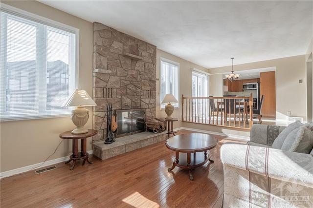 1910 Rosebella Avenue, House detached with 5 bedrooms, 4 bathrooms and 6 parking in Ottawa ON | Image 13