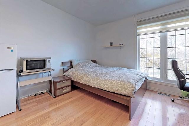 unit 5 - 757 Sheppard Ave W, House attached with 4 bedrooms, 3 bathrooms and 2 parking in Toronto ON | Image 19
