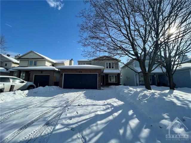 115 Kennevale Drive, House detached with 4 bedrooms, 4 bathrooms and 6 parking in Ottawa ON | Image 2