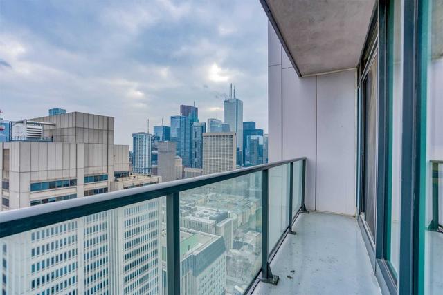 3110 - 426 University Ave, Condo with 2 bedrooms, 1 bathrooms and 0 parking in Toronto ON | Image 13