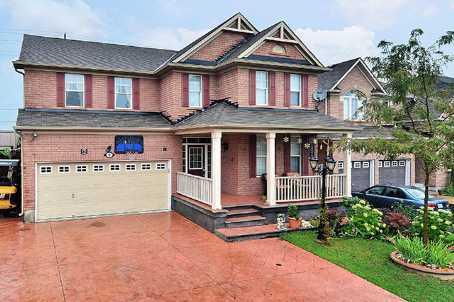 8 Gander Cres, House detached with 4 bedrooms, 3 bathrooms and 2 parking in Brampton ON | Image 1