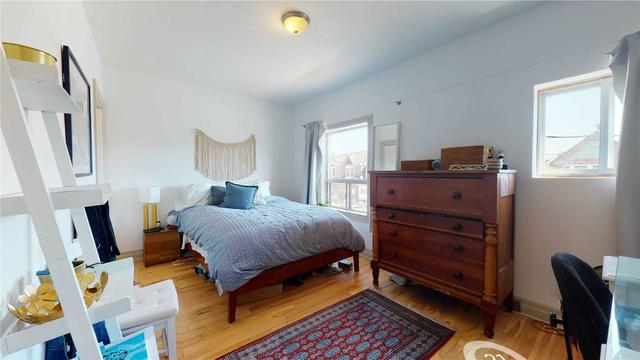 1012 Ossington Ave, House semidetached with 4 bedrooms, 3 bathrooms and 2 parking in Toronto ON | Image 9