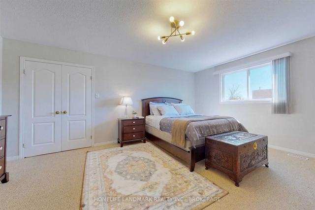 529 Woodfield Crt, House detached with 4 bedrooms, 4 bathrooms and 6 parking in Kitchener ON | Image 13