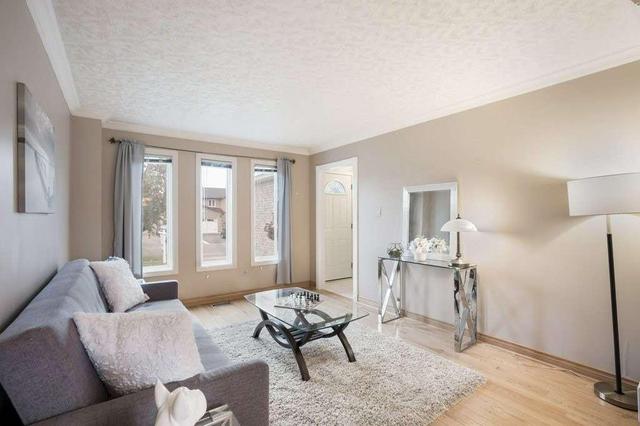 109 Marshall Cres, House detached with 3 bedrooms, 3 bathrooms and 2 parking in Ajax ON | Image 8