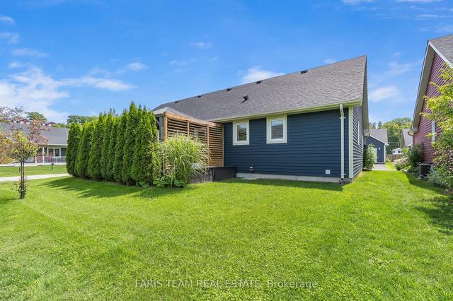 19 Grew Cres, House detached with 2 bedrooms, 2 bathrooms and 3 parking in Penetanguishene ON | Image 16