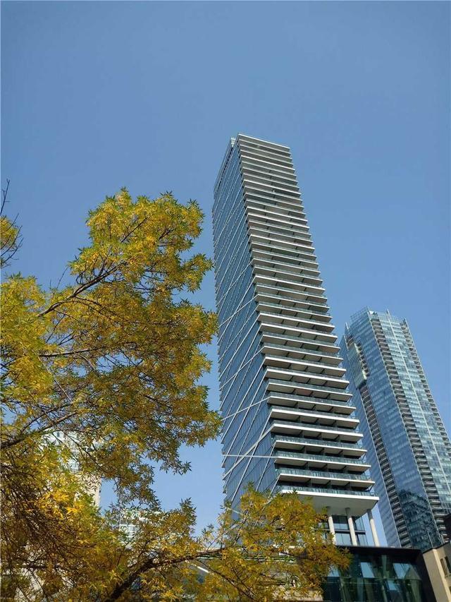 1401 - 224 King St W, Condo with 1 bedrooms, 1 bathrooms and 0 parking in Toronto ON | Image 1