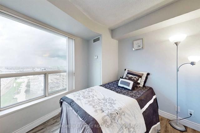 2903 - 38 Lee Centre Dr, Condo with 2 bedrooms, 2 bathrooms and 1 parking in Toronto ON | Image 20