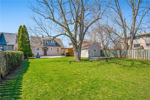 390 Geneva Street, House detached with 5 bedrooms, 2 bathrooms and 5 parking in St. Catharines ON | Image 31