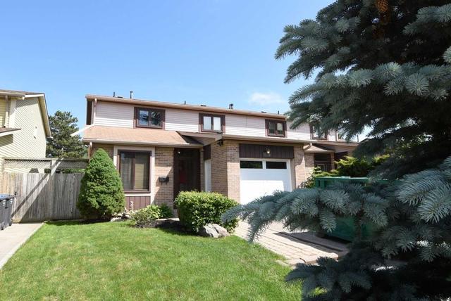 2520 Spruce Needle Dr, House semidetached with 4 bedrooms, 3 bathrooms and 2 parking in Mississauga ON | Image 12