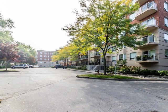 410 - 5188 Lakeshore Rd, Condo with 2 bedrooms, 2 bathrooms and 1 parking in Burlington ON | Image 36