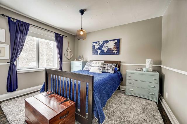 41 Thirty Seventh St, House detached with 3 bedrooms, 2 bathrooms and 6 parking in Toronto ON | Image 17