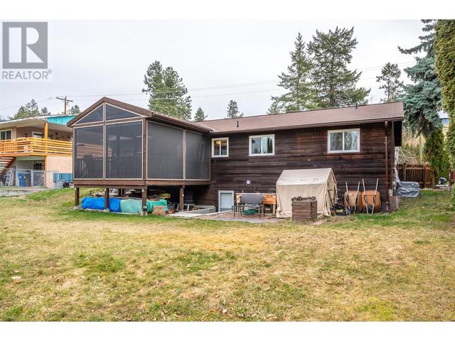 3305 8th Street, House detached with 3 bedrooms, 1 bathrooms and 5 parking in Okanagan Similkameen E BC | Image 19