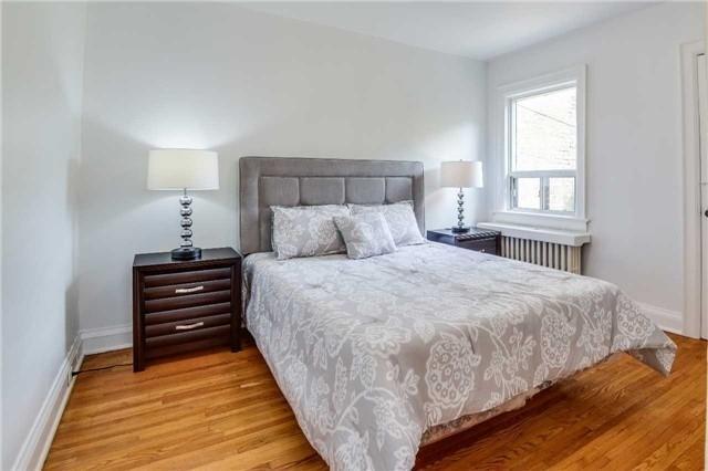 389 Winnett Ave, House detached with 2 bedrooms, 2 bathrooms and 1 parking in Toronto ON | Image 9