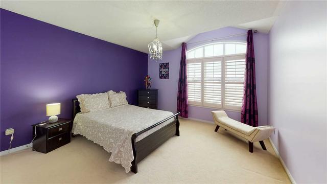 7 Conti Crt, House detached with 4 bedrooms, 4 bathrooms and 8 parking in Whitby ON | Image 22