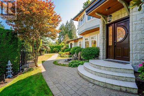 760 Burley Drive, House detached with 7 bedrooms, 6 bathrooms and 2 parking in West Vancouver BC | Card Image