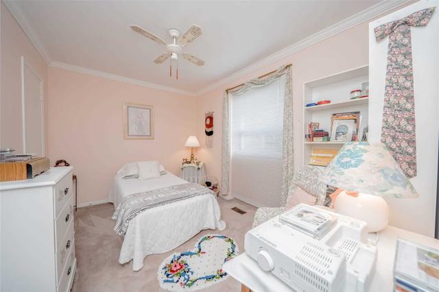 138 Morningside Ave, House detached with 4 bedrooms, 2 bathrooms and 3 parking in Toronto ON | Image 22