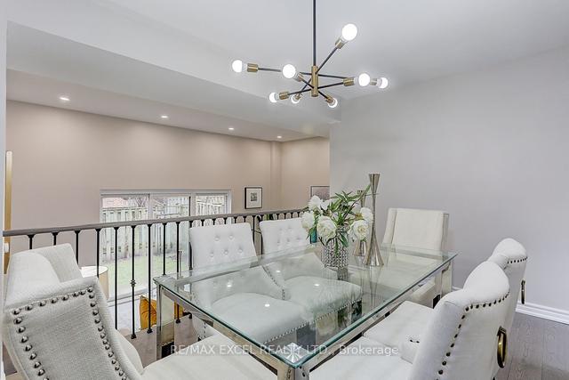89 Song Meadoway, Townhouse with 3 bedrooms, 2 bathrooms and 2 parking in Toronto ON | Image 13