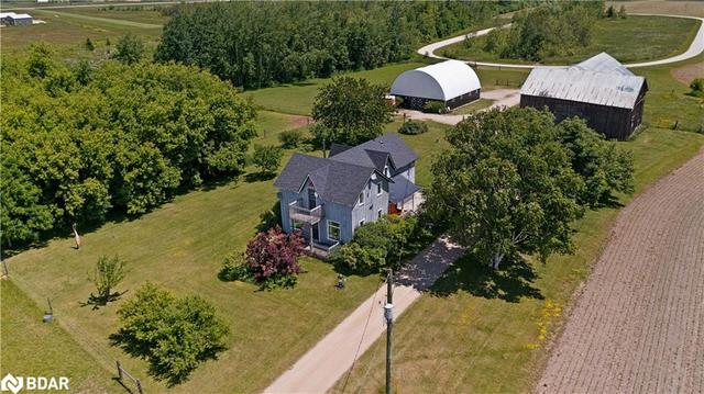 1825 Concession 6 Nottawasaga Road N, House detached with 4 bedrooms, 1 bathrooms and 10 parking in Clearview ON | Image 3