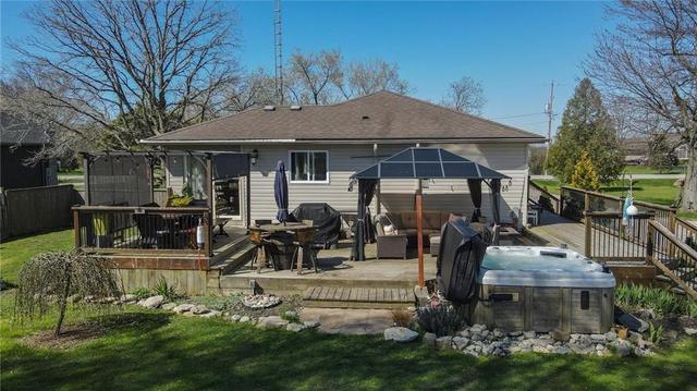 296 South Cayuga Road, House detached with 3 bedrooms, 1 bathrooms and 14 parking in Haldimand County ON | Image 30