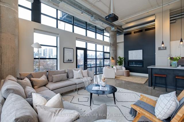 609 - 90 Sumach St, Condo with 1 bedrooms, 2 bathrooms and 2 parking in Toronto ON | Image 32