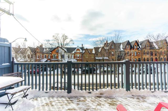 unit 2 - 237 Shaw St, Home with 3 bedrooms, 1 bathrooms and 1 parking in Toronto ON | Image 24