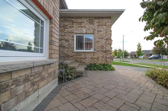 865 Bertrand Terr, House detached with 2 bedrooms, 4 bathrooms and 3.5 parking in Peterborough ON | Image 35
