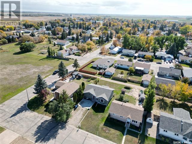 203 Maple Street, House detached with 4 bedrooms, 3 bathrooms and null parking in Strasbourg SK | Image 29