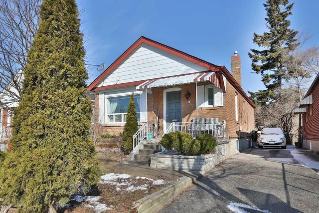 42 Freeman St, House detached with 2 bedrooms, 2 bathrooms and 2 parking in Toronto ON | Image 1