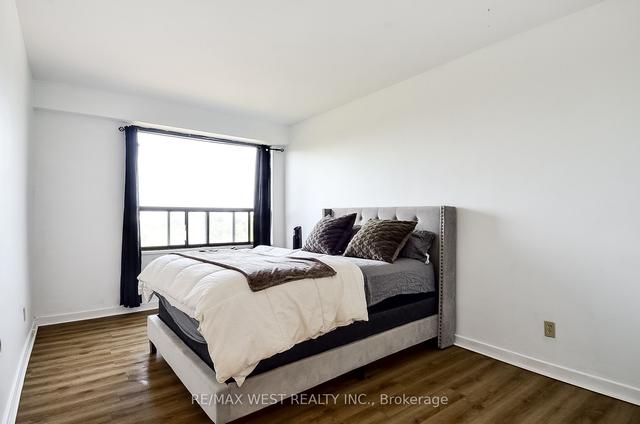 603 - 740 Eglinton Ave W, Condo with 1 bedrooms, 1 bathrooms and 0 parking in Toronto ON | Image 3