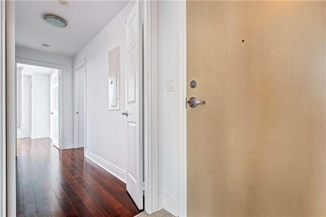 Uph 02 - 18 Holmes Ave, Condo with 2 bedrooms, 3 bathrooms and 2 parking in Toronto ON | Image 12