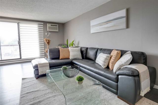 221 e - 9099 Riverside Dr, Condo with 1 bedrooms, 1 bathrooms and 1 parking in Windsor ON | Image 27