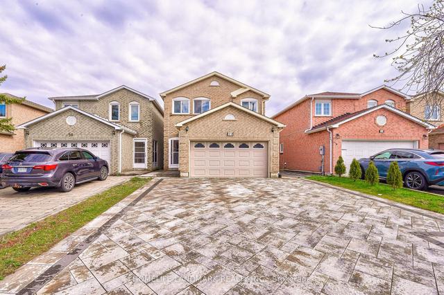 22 Lavron Crt, House detached with 4 bedrooms, 5 bathrooms and 8 parking in Markham ON | Image 1