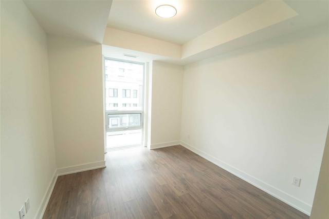 213 - 80 Vanauley St, Condo with 2 bedrooms, 2 bathrooms and 1 parking in Toronto ON | Image 5