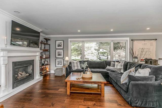 1646 Chester Dr, House detached with 3 bedrooms, 3 bathrooms and 10 parking in Caledon ON | Image 2