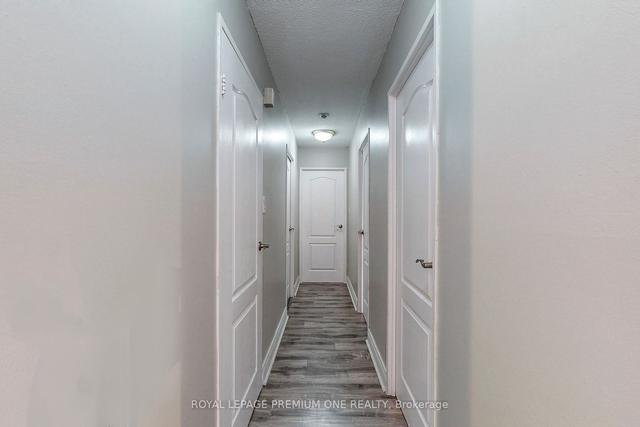 1510 - 236 Albion Rd, Condo with 3 bedrooms, 2 bathrooms and 1 parking in Toronto ON | Image 7