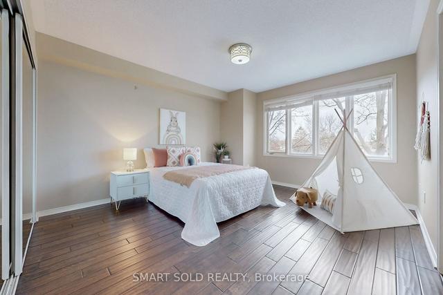 33 Bridgewater Rd, House semidetached with 3 bedrooms, 4 bathrooms and 2 parking in Oakville ON | Image 22
