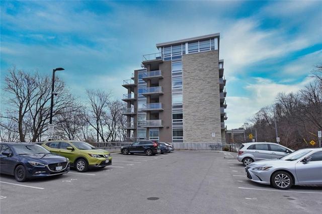 605 - 479 Charlton Avenue E, Condo with 2 bedrooms, 2 bathrooms and 1 parking in Hamilton ON | Image 4