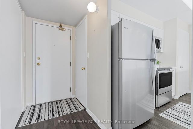 706 - 90 Dale Ave, Condo with 2 bedrooms, 2 bathrooms and 1 parking in Toronto ON | Image 33