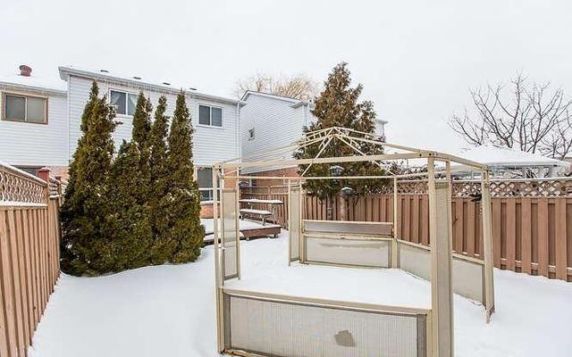 93 Cutters Cres, House attached with 3 bedrooms, 3 bathrooms and 2 parking in Brampton ON | Image 20