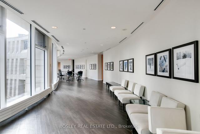 4009 - 2191 Yonge St, Condo with 1 bedrooms, 1 bathrooms and 0 parking in Toronto ON | Image 28