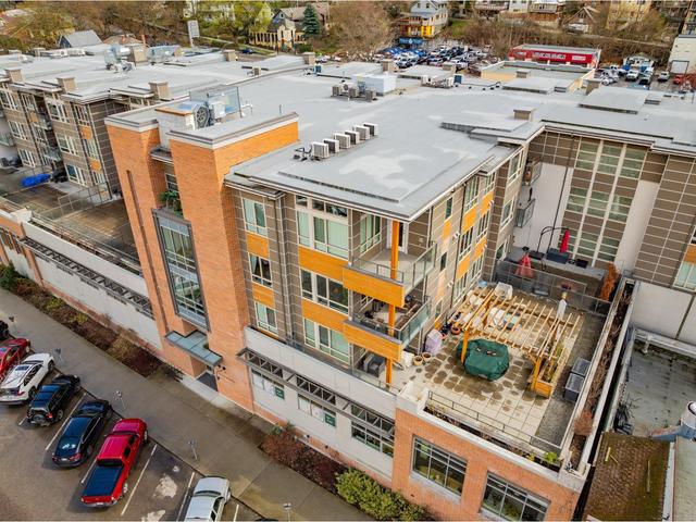 317 - 710 Vernon Street, Condo with 3 bedrooms, 2 bathrooms and 1 parking in Nelson BC | Image 1