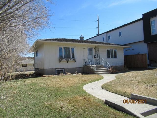 1922 1 Street Nw, House detached with 4 bedrooms, 2 bathrooms and 2 parking in Calgary AB | Image 1