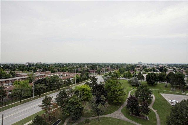 1003 - 21 Knightsbridge Rd, Condo with 2 bedrooms, 1 bathrooms and 1 parking in Brampton ON | Image 14