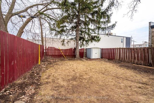 74 Adair Ave S, House detached with 2 bedrooms, 2 bathrooms and 2 parking in Hamilton ON | Image 21