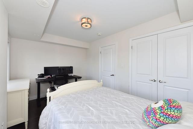 3 - 189 Norseman St, Townhouse with 3 bedrooms, 3 bathrooms and 2 parking in Toronto ON | Image 26