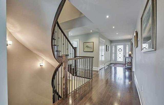 331 Centennial Rd, House detached with 5 bedrooms, 4 bathrooms and 6 parking in Toronto ON | Image 37
